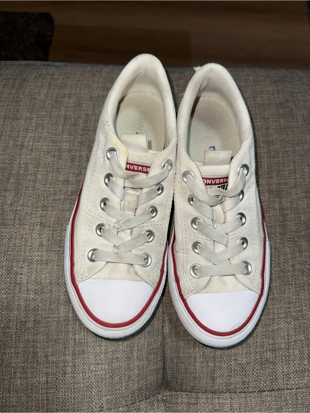 Converse Kids Low-Top Canvas Sneakers in Off-White and Red Trim